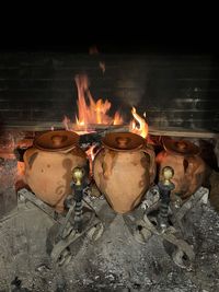 Cocido a la lumbre en puchero de barro Casa Antonia-La plaza
